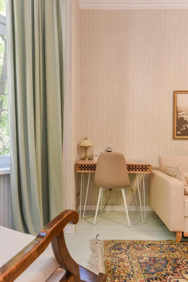 Spacious Vintage 2br, 2bath By Flat Mаnager Sofia